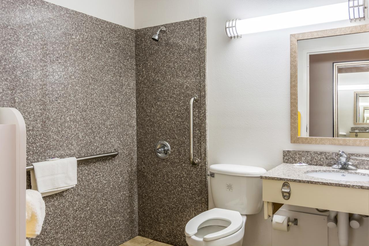 Motel 6-Petersburg, Va - Fort Lee Dış mekan fotoğraf